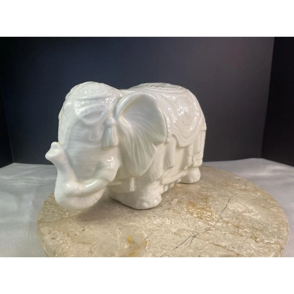 1970's Hand Painted White Arnel Lucky Elephant Piggy Bank Excellent Condition